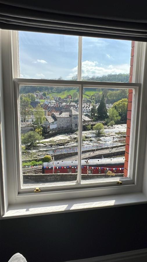 Riversdale House Bed & Breakfast Llangollen Esterno foto