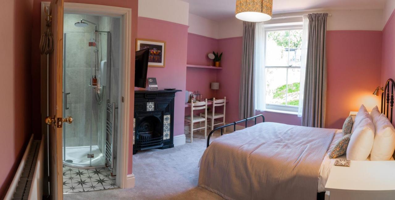 Riversdale House Bed & Breakfast Llangollen Esterno foto
